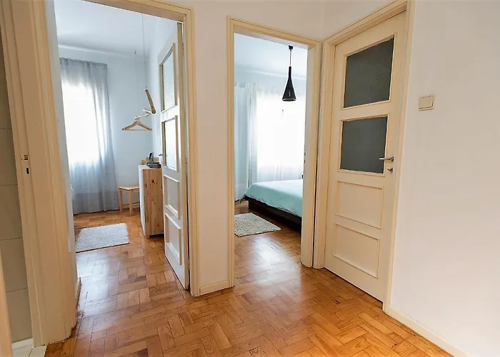 Casa Do Remo Da Aguda * Arcozelo (Porto)